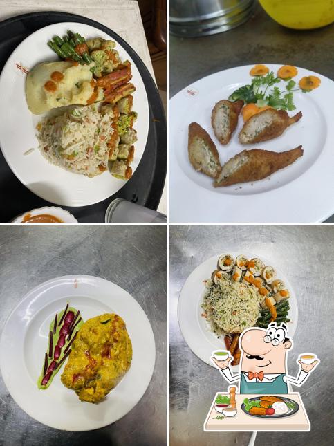 Meals at Eat tree cafe