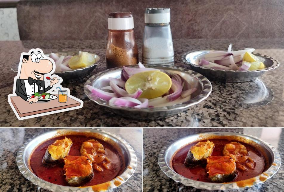Food at Hotel Garib nawaz Non veg hotel