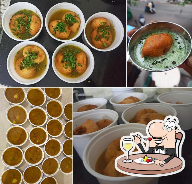 Meals at Amitabhojanam