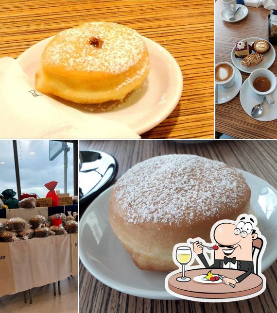 Platti al Pasticceria Caffetteria Alvino