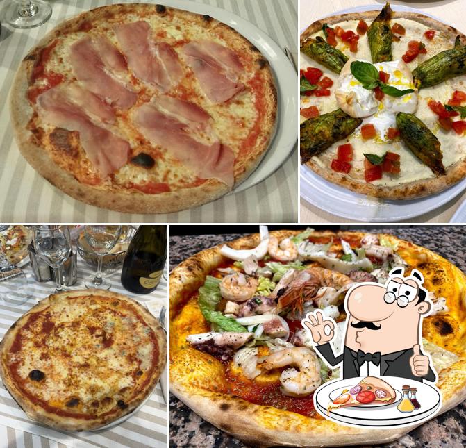 Ordina tra le molte varianti di pizza