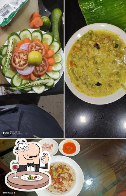 Food at Manikkada Family Restaurant