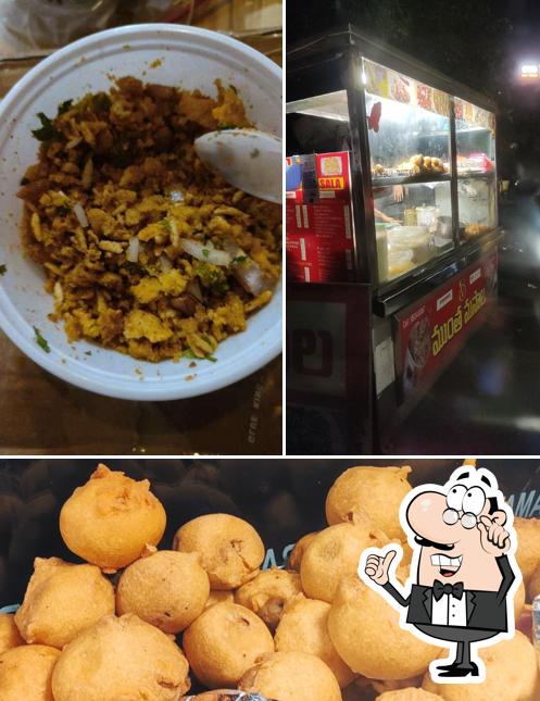 The picture of SV MUNTA MASALA’s interior and food