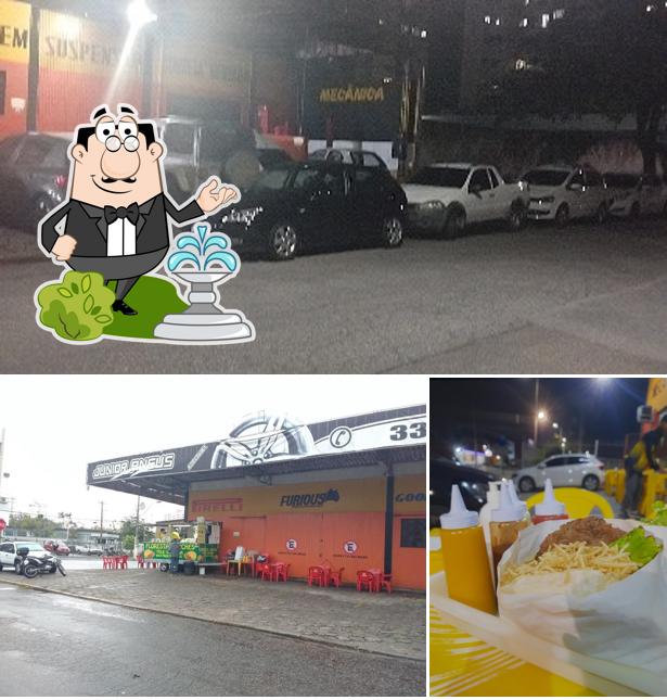 O exterior do Floresta Lanches