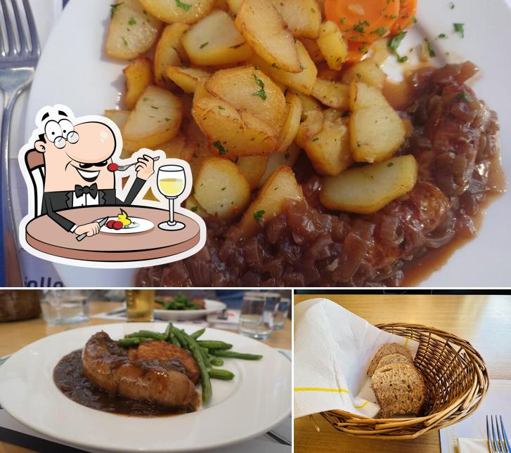 Cibo al Bahnhofbuffet Andermatt