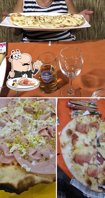 Prova una pizza a Pizzeria La Lanterna