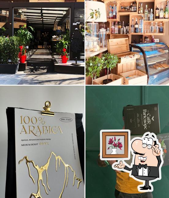 Gli interni di Caffè Partenope