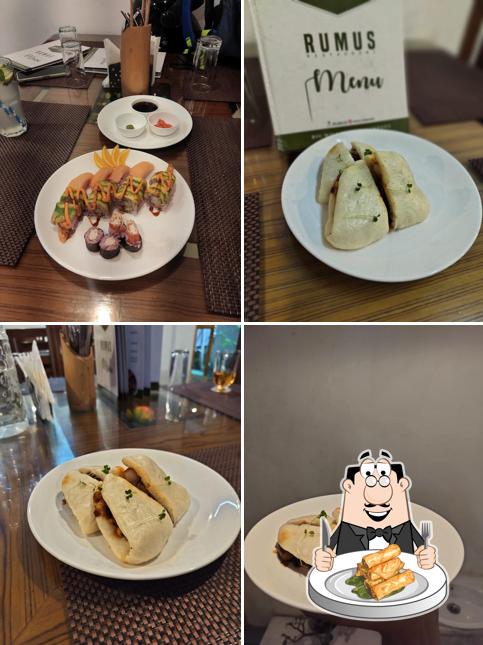 Spring rolls at RUMUS