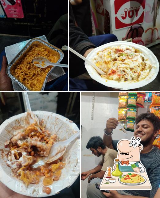 Food at 'N' Joy Parlour & Condiments