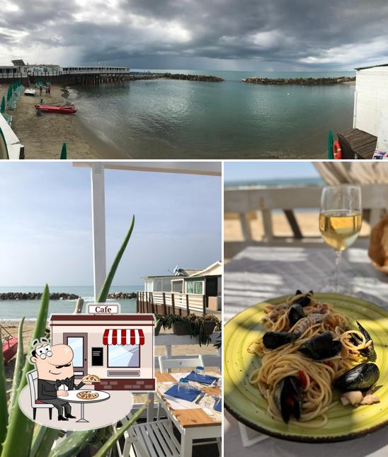 Questa è la foto che mostra la esterno e bevanda di Bagno Sardegna Beach