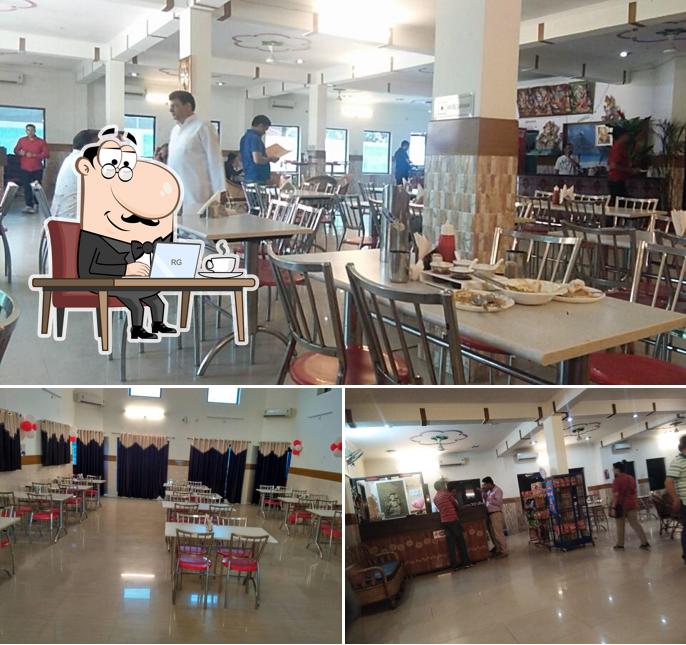 The interior of MAA KI RASOI