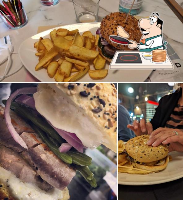 Pancakes al Baratie Maranello Drinks and Food