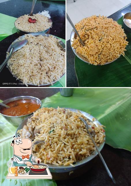 Fried rice at Madurai Arulanandam