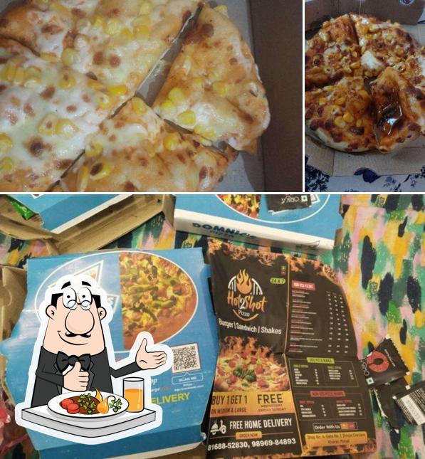 Food at Deluxe Pizza