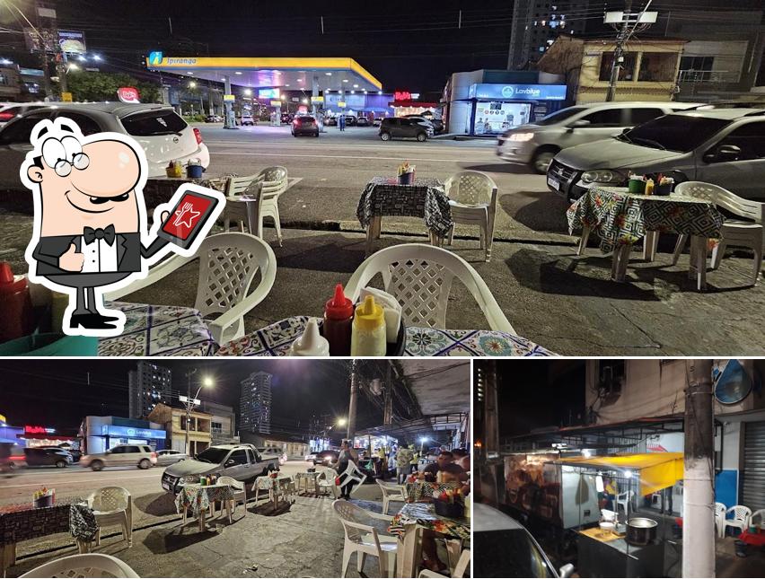 O exterior do Mello's Lanches