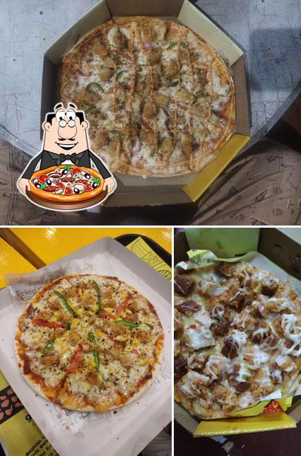 Get pizza at HFC Singur