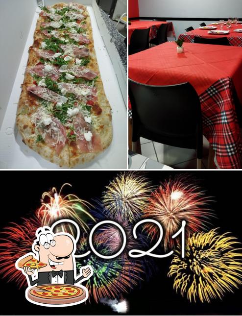 A Pizzeria Bucine, puoi ordinare una bella pizza