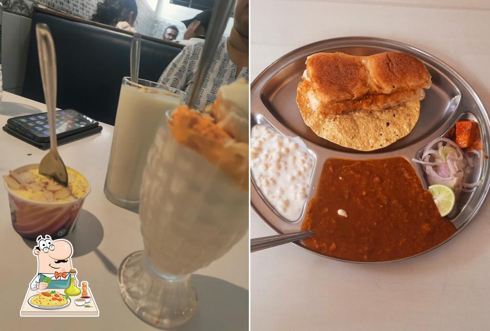 Food at Badshah Hotel