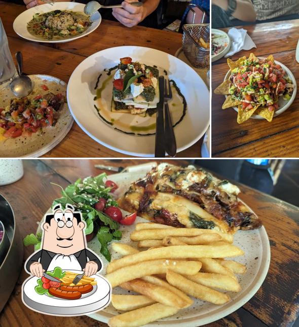 Food at Lily Moon Cafe