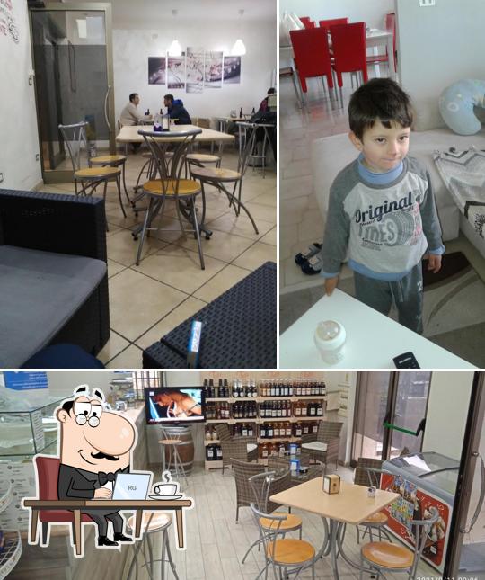 Gli interni di Sweet House Cafe' Di Pangaro Domenico