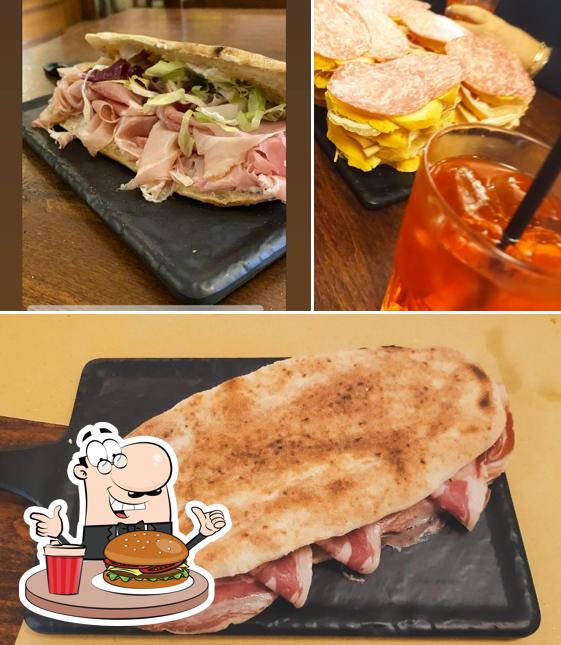 Prenditi un hamburger a U Recantu - Ceriale (sv)