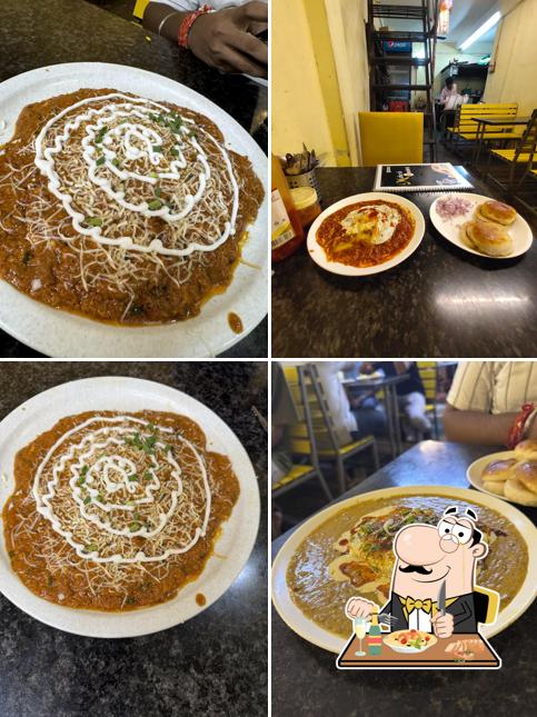 Food at MAHESH OMLET