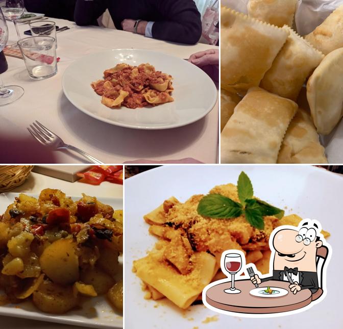 Platti al Ristorante "Il girasole"
