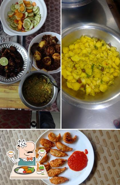 Food at Hotel White Food Court