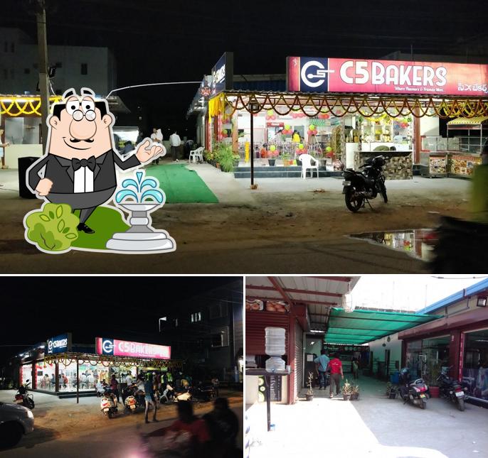 The exterior of C5 Food Court