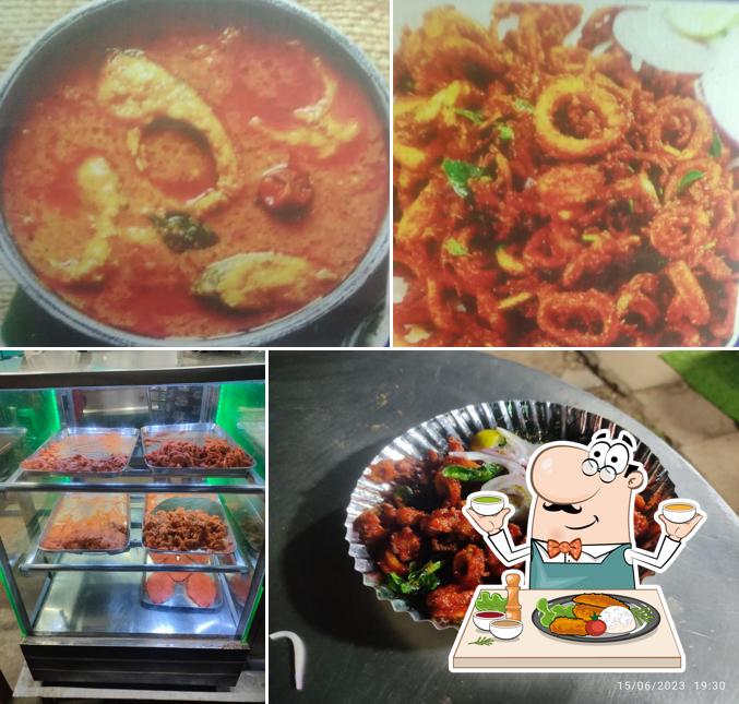 Fried calamari at Pon Fish