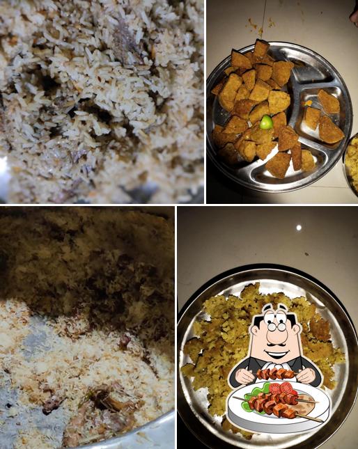 Food at Taj Biryani Center