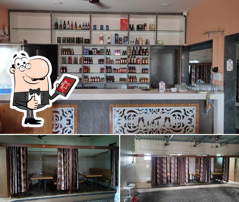 Hotel Bombay Restaurant Beer Bar & Permit Room