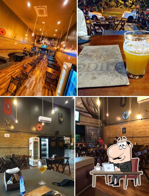 O interior do ODIN BAR