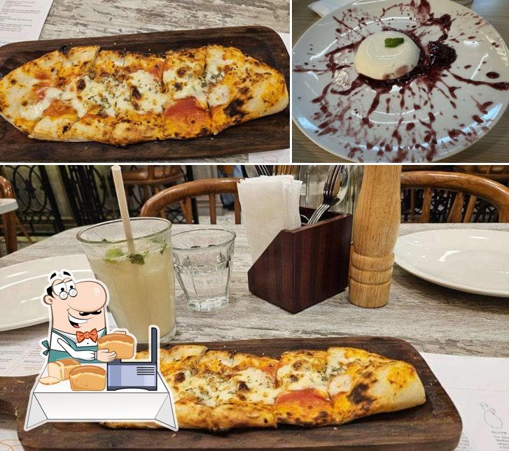 Garlic bread at Si Nonna’s - The Original Sourdough Pizza DLF Avenue, Saket Delhi