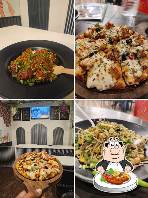 Food at Da Local Adda