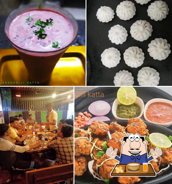 Clam chowder at Khaugalli katta