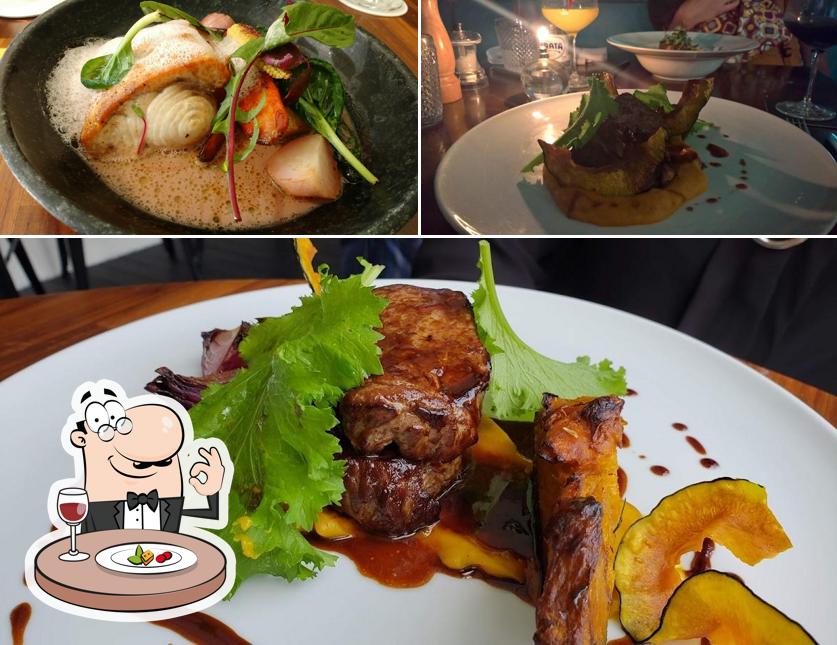 Comida em Esther Rooftop