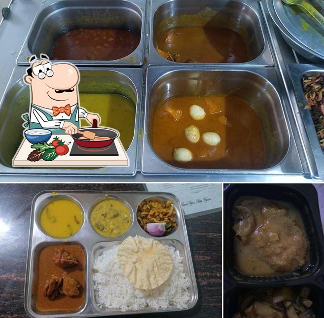 Chicken curry at Kolkata Foods
