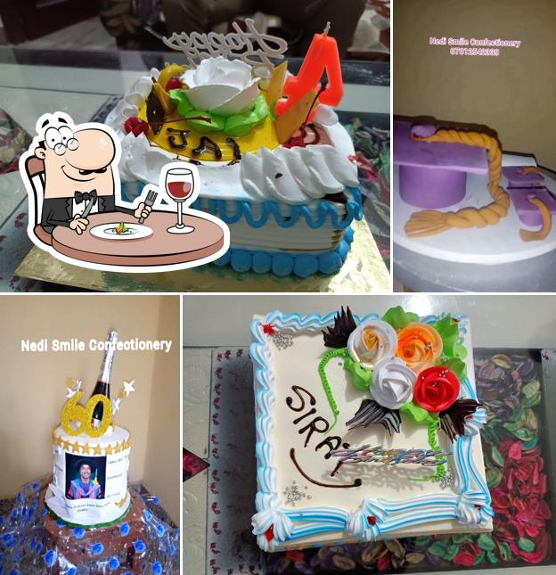 Food at Smile Confectionery and Bakery