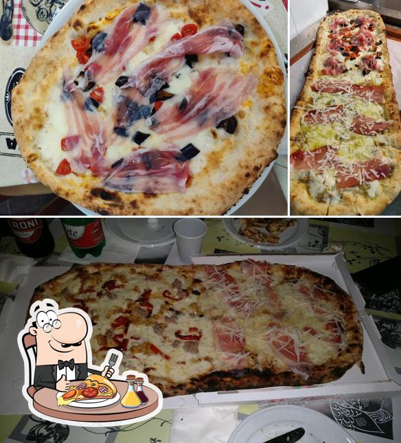 Prenditi tra le molte varianti di pizza