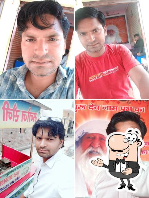 See the pic of मनोज सैनी बिरयानी वाले