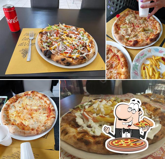 Ordina tra le molte varianti di pizza