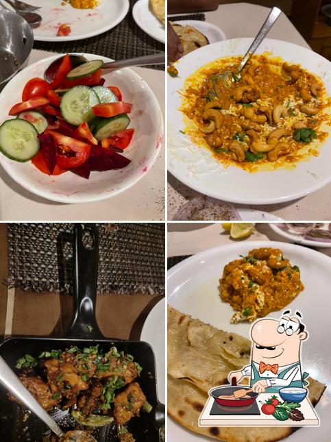 Chicken curry at Avkul , The Diner