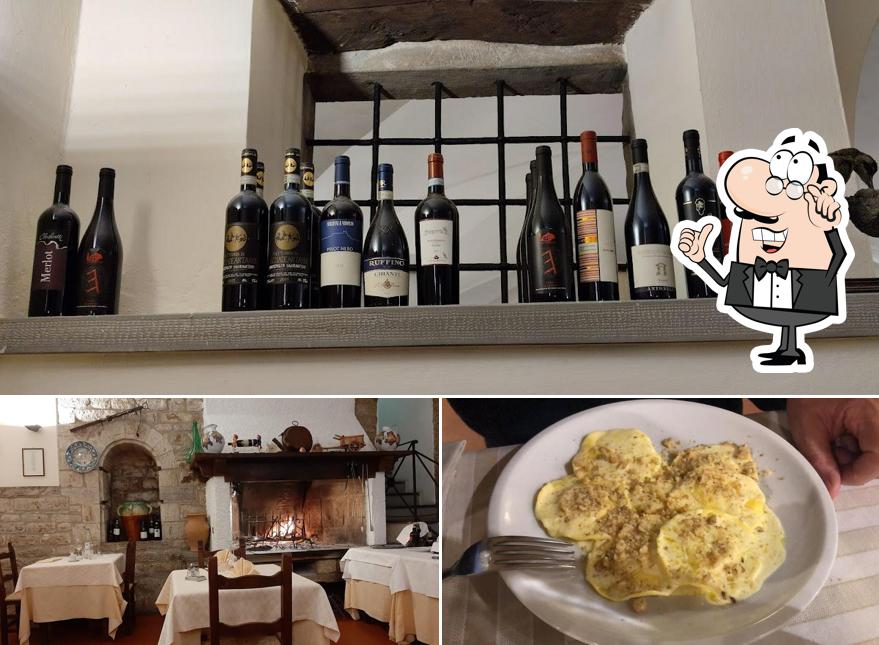 La immagine di interni e cibo da Il Picchio Verde