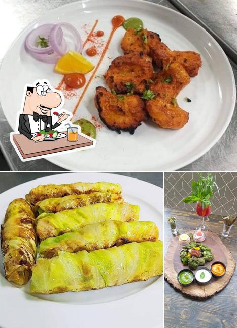The photo of food and interior at Ali Bhai Restaurant