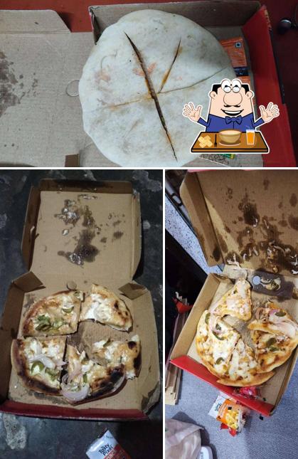 Food at INDIAN PIZZA