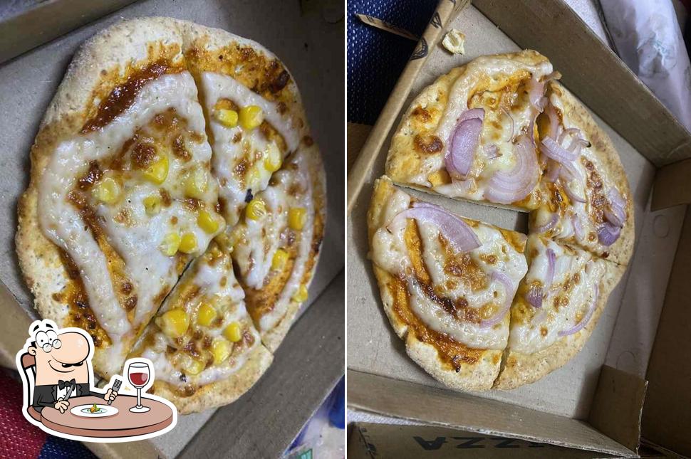 Food at Pizza Mechannic Delhi