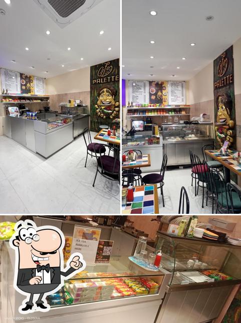 Check out how Cafe Palette looks inside