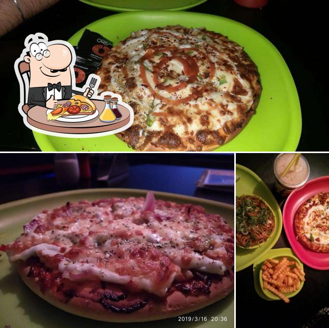 Get different types of pizza