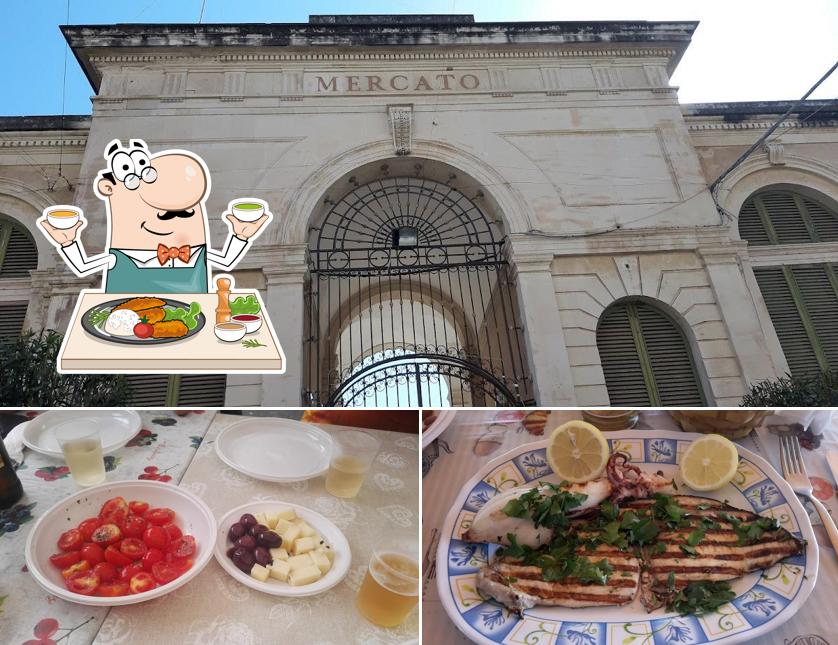 La immagine della cibo e esterno di Bar L'antico Mercato Di Urso Andrea